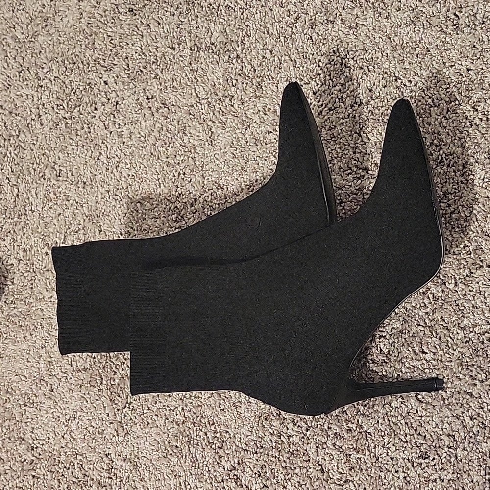 Steve madden bootie black Claire 8.5
